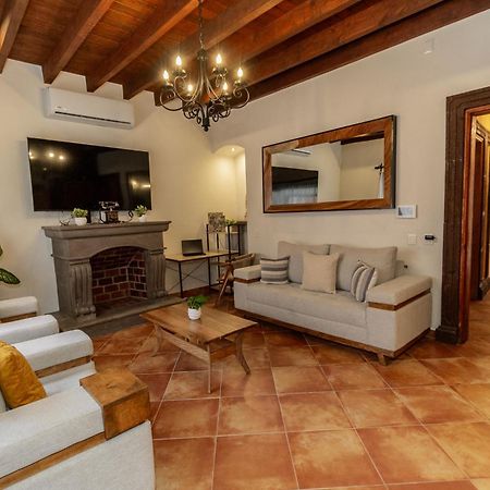 סאן מיגל דה אלנדה Five Queens Boutique Hotel מראה חיצוני תמונה