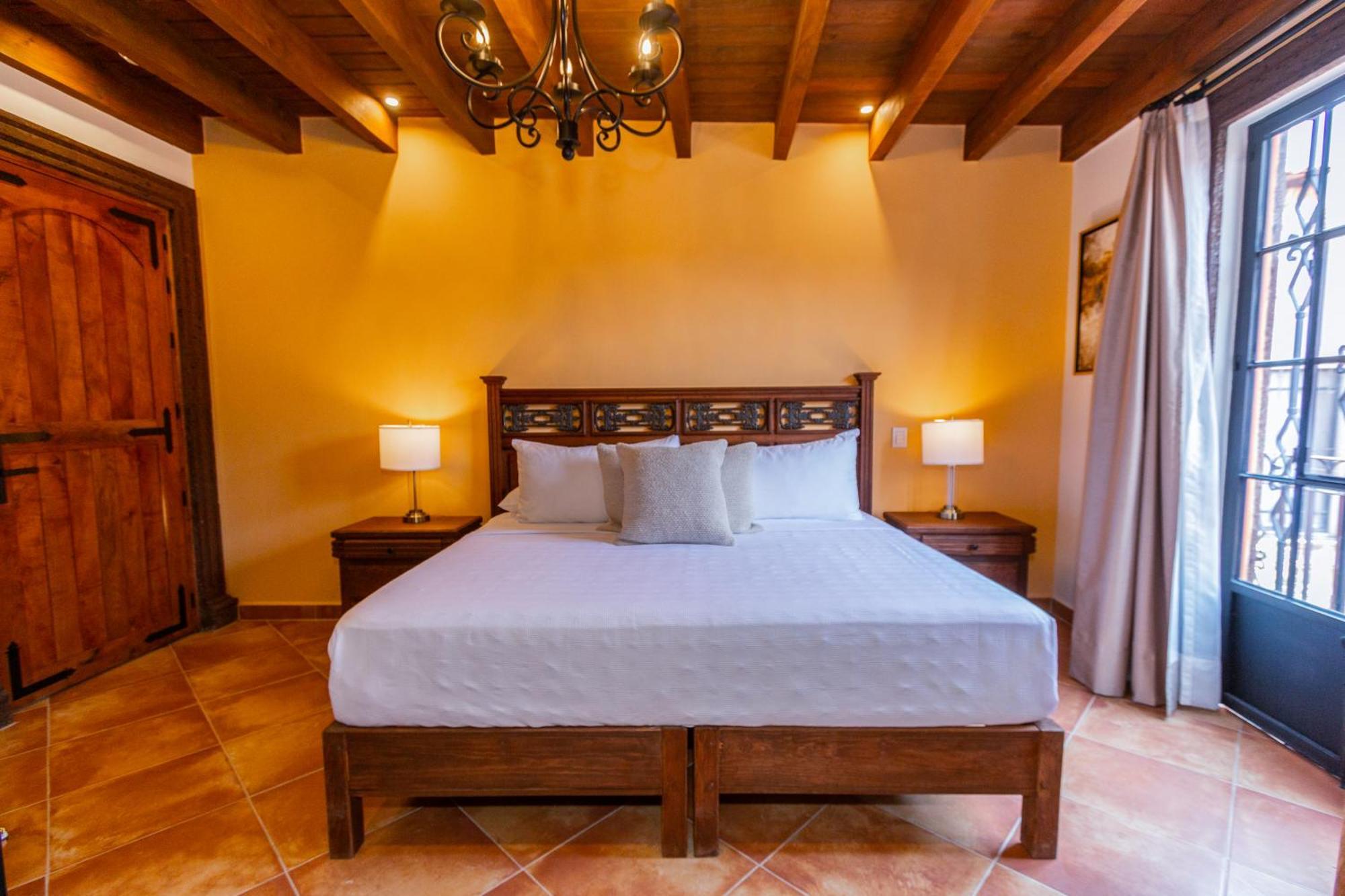 סאן מיגל דה אלנדה Five Queens Boutique Hotel מראה חיצוני תמונה
