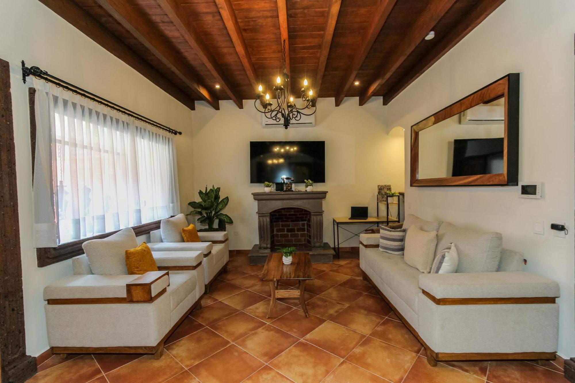 סאן מיגל דה אלנדה Five Queens Boutique Hotel מראה חיצוני תמונה
