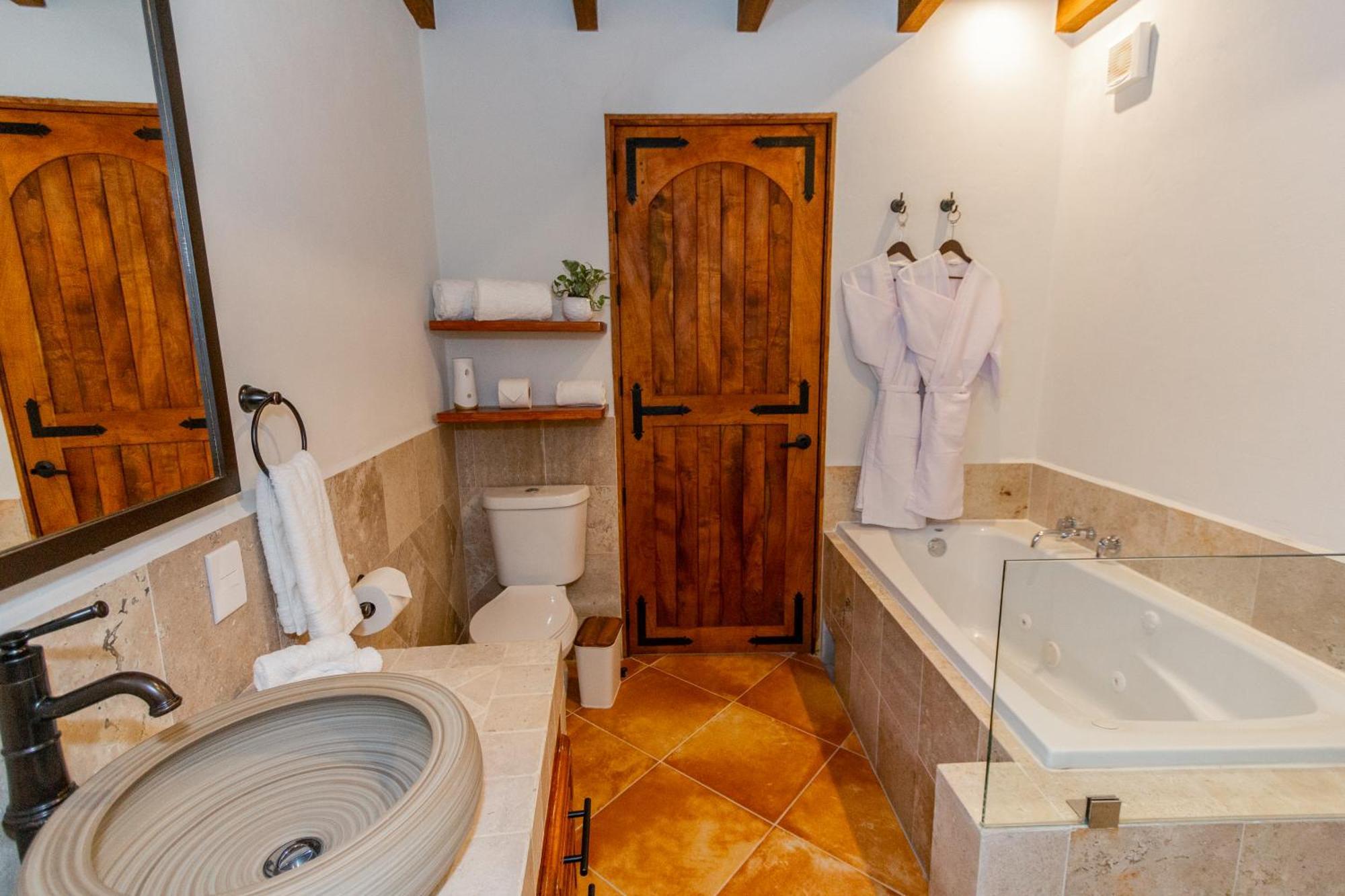 סאן מיגל דה אלנדה Five Queens Boutique Hotel מראה חיצוני תמונה