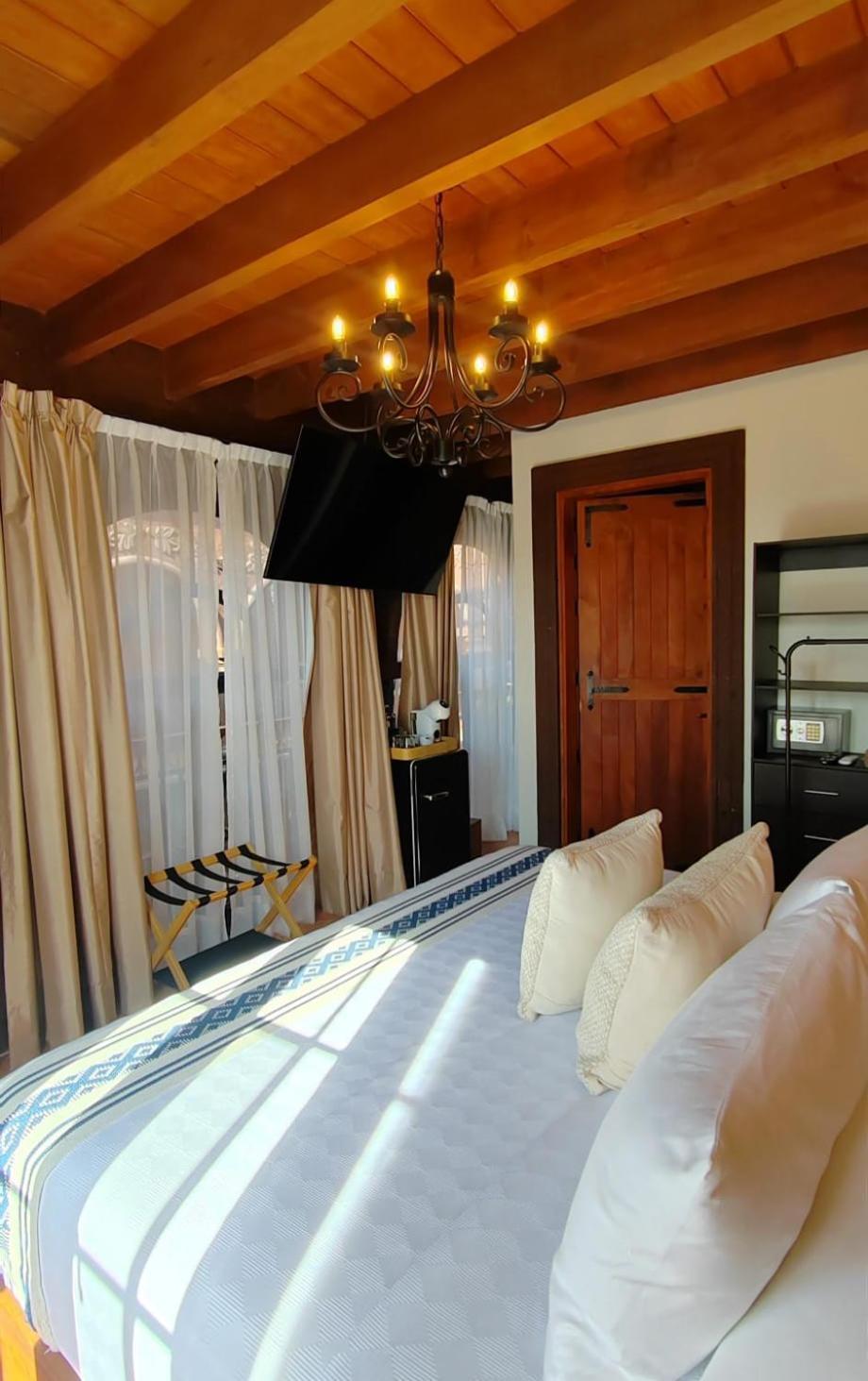 סאן מיגל דה אלנדה Five Queens Boutique Hotel מראה חיצוני תמונה